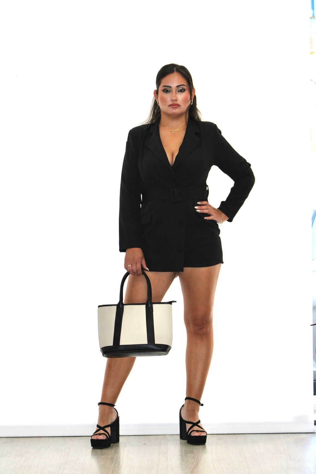 Mono Traje