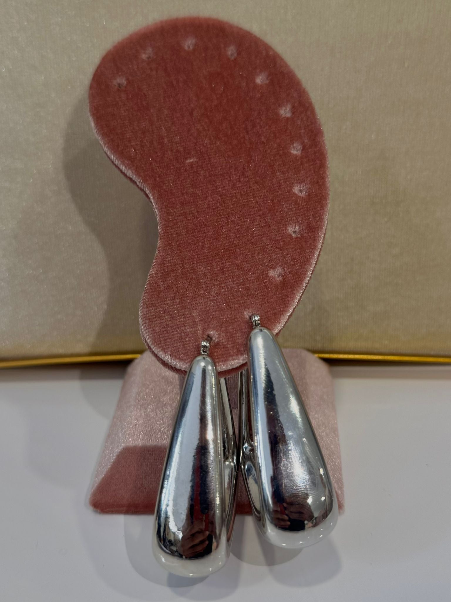 PENDIENTES NUVIA