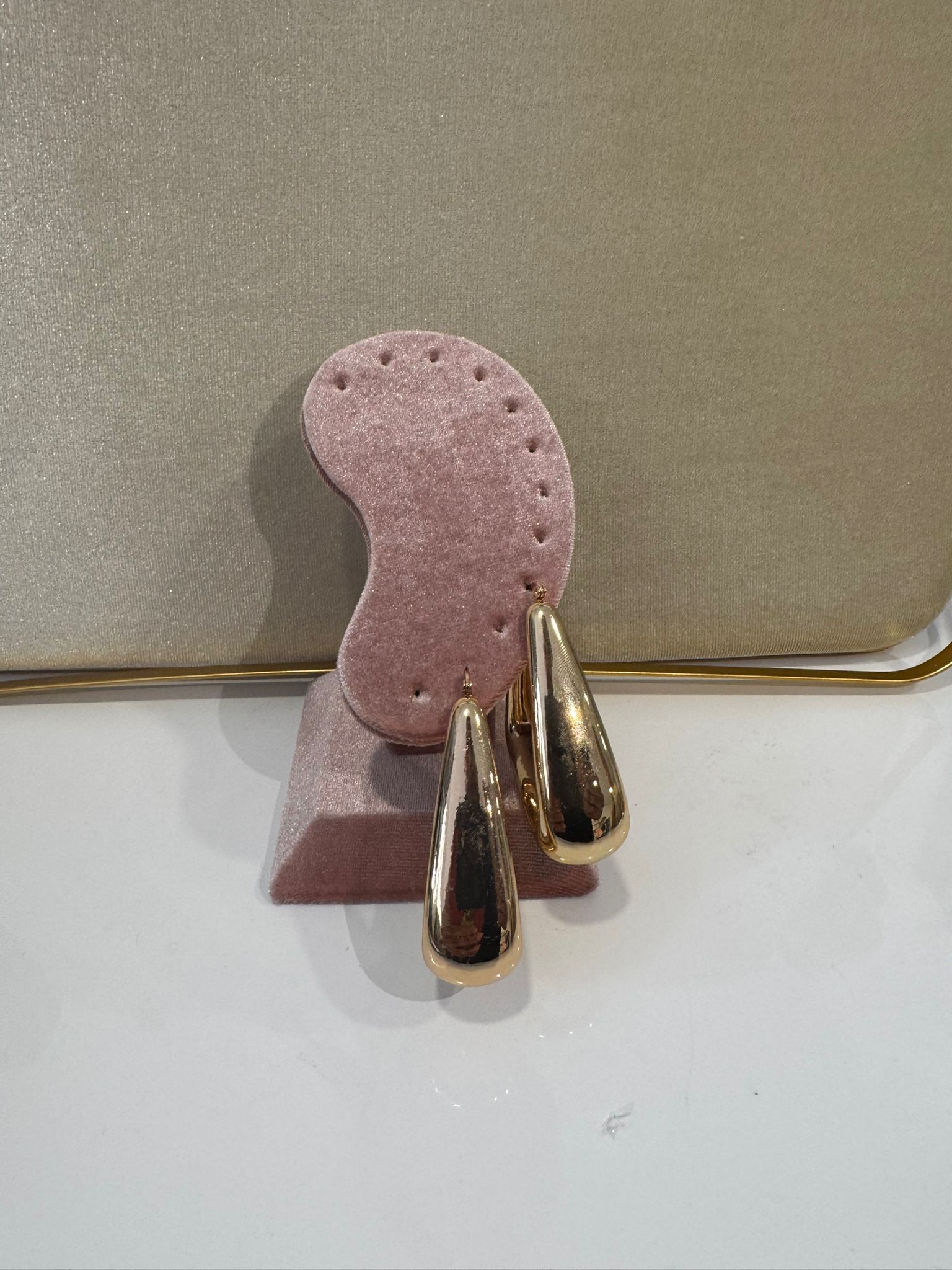 PENDIENTES NUVIA