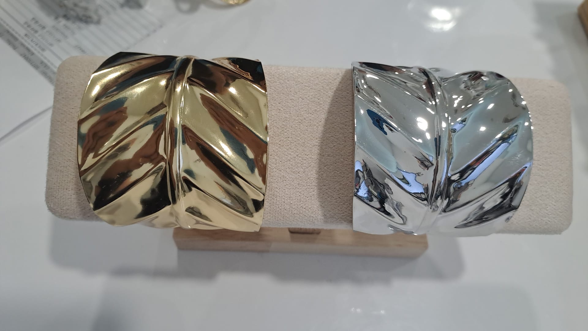 Brazaletes Metal