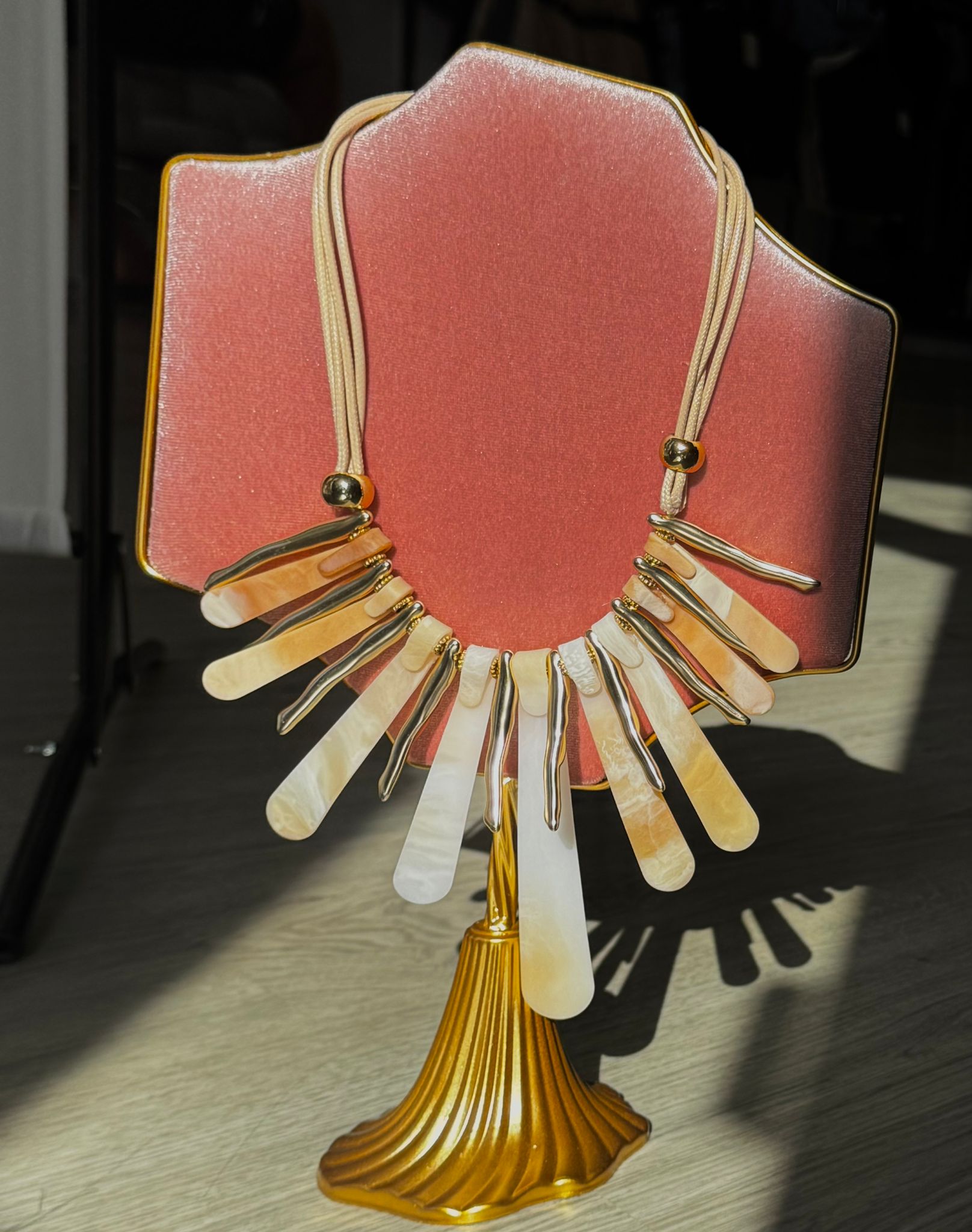 Collar Akky