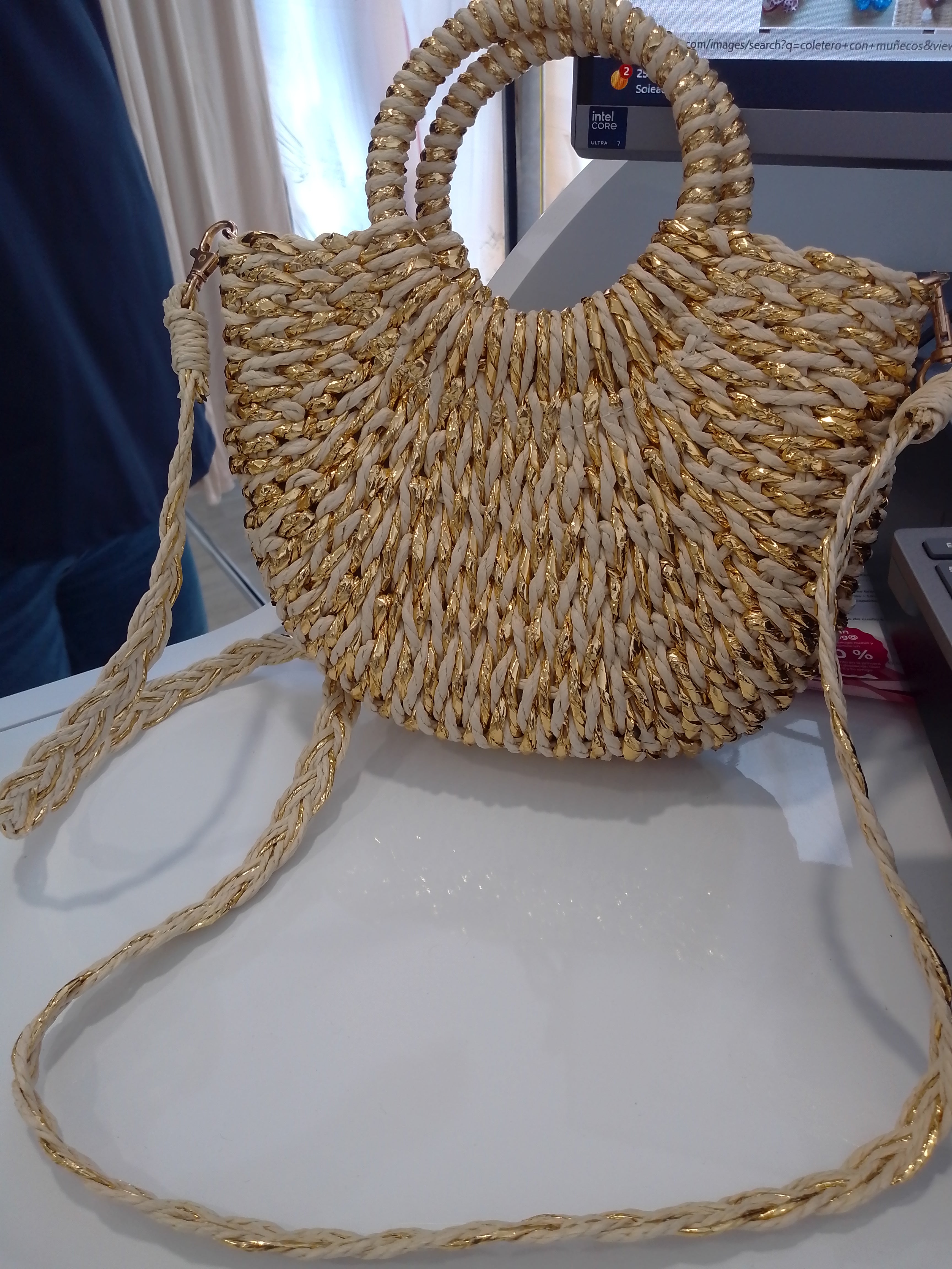 Bolso Rafia y Dorado